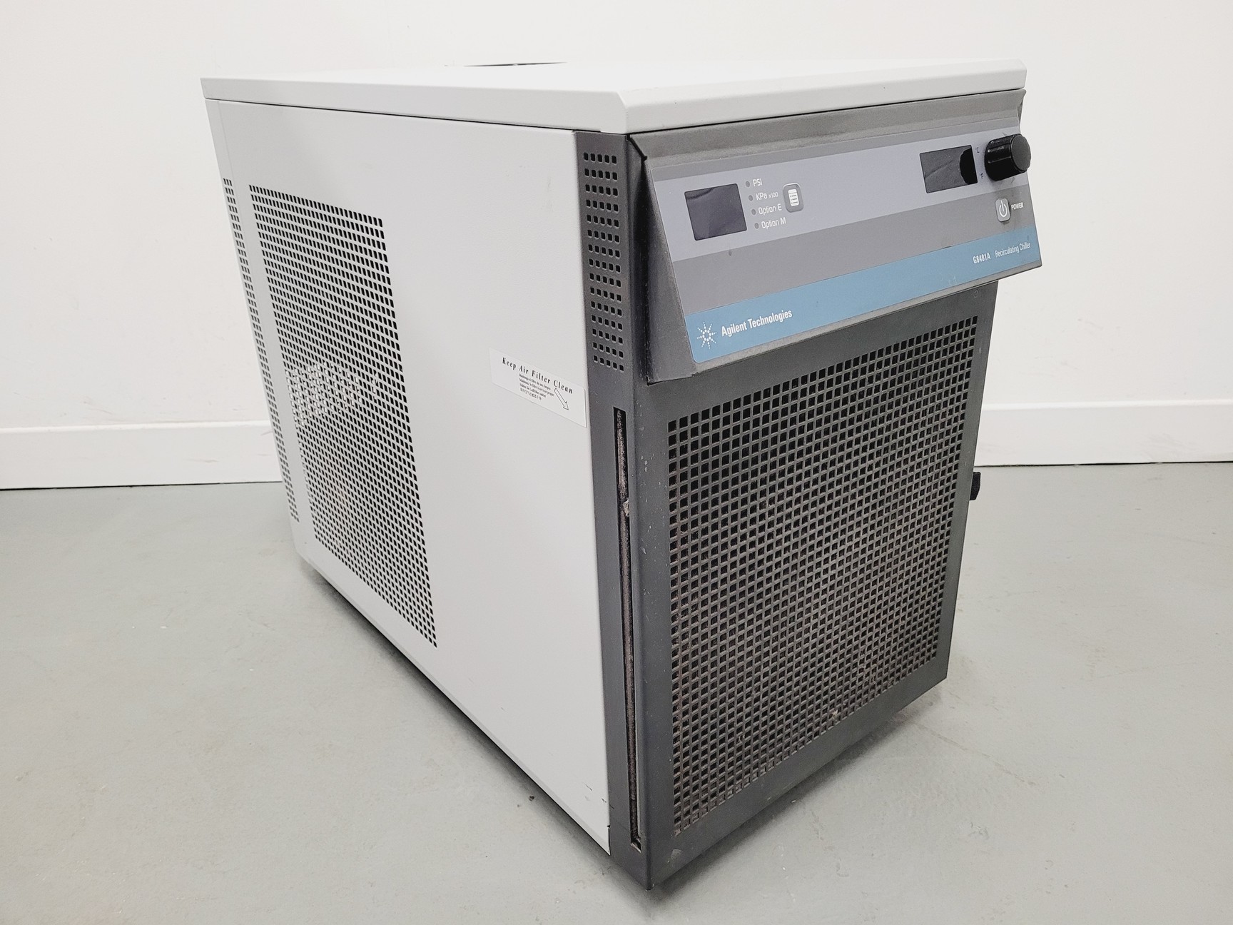 Image of Agilent Technologies 700 Series 720 ICP-OES Spectrometer with G8481A Chiller