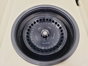 Thumbnail image of Sigma 1-15K Refrigerated Benchtop Centrifuge w/ 12132 Spares/Repair Lab