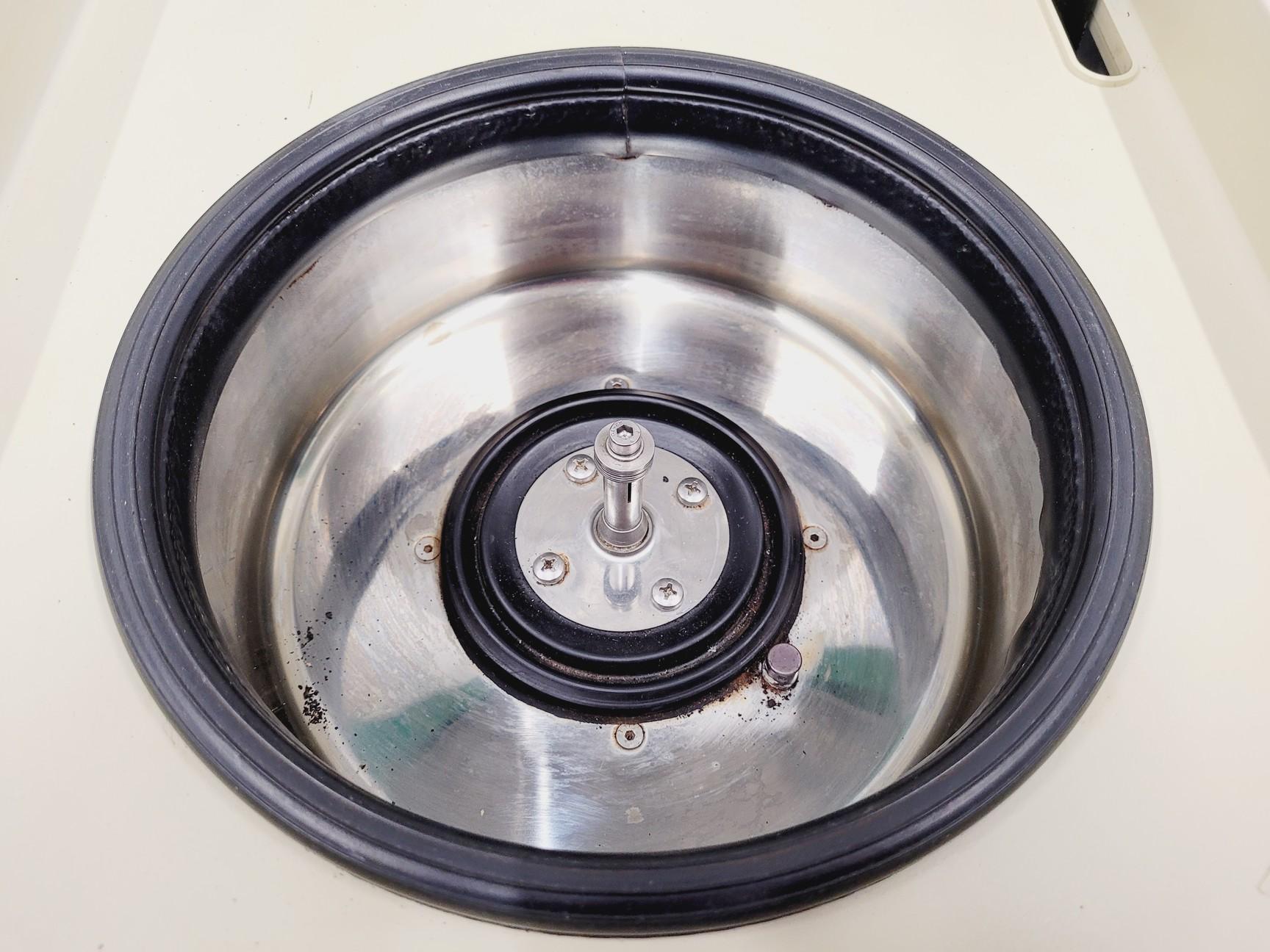 Image of Sigma 1-15K Refrigerated Benchtop Centrifuge w/ 12132 Spares/Repair Lab