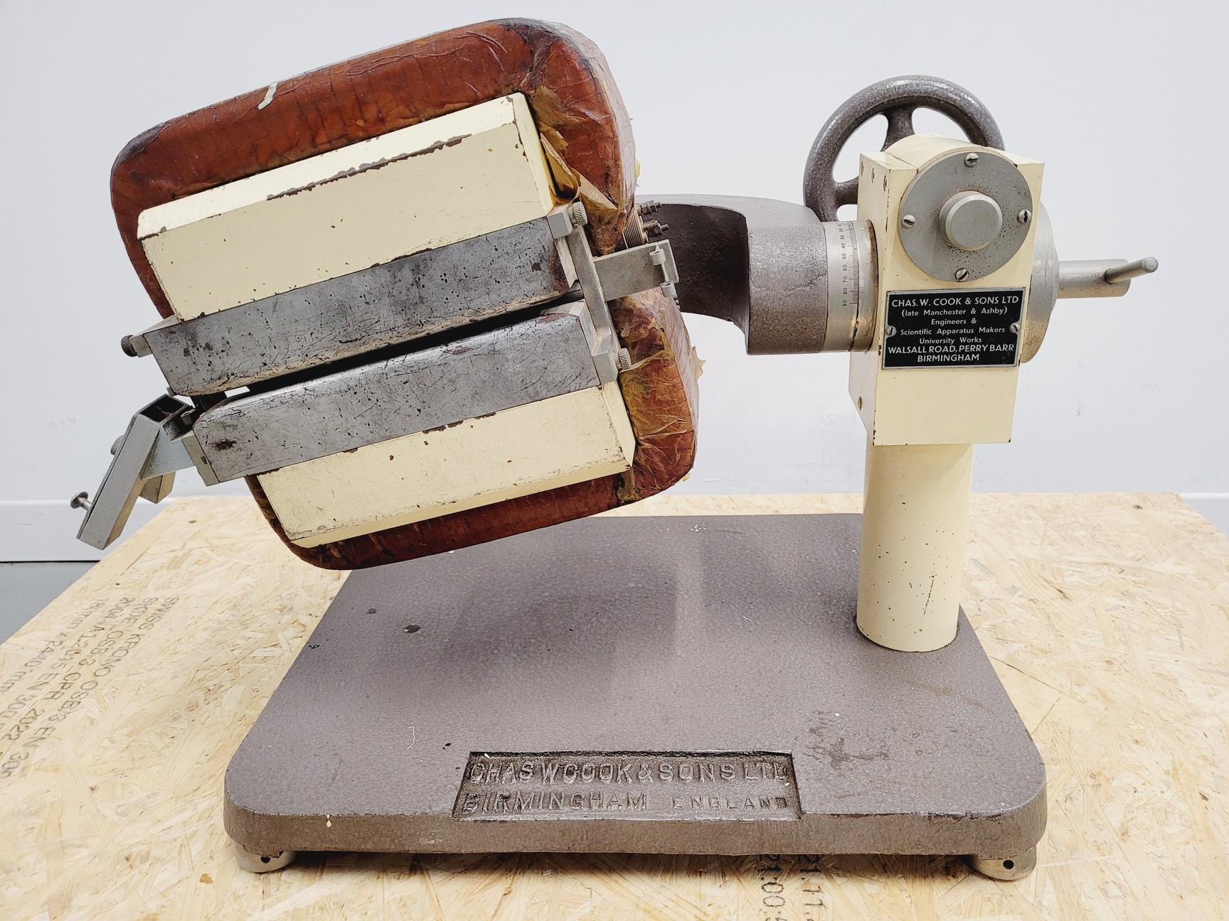 Image of Chas. W. Cook & Sons Ltd. Birmingham Magnetic Barrier Separator Lab