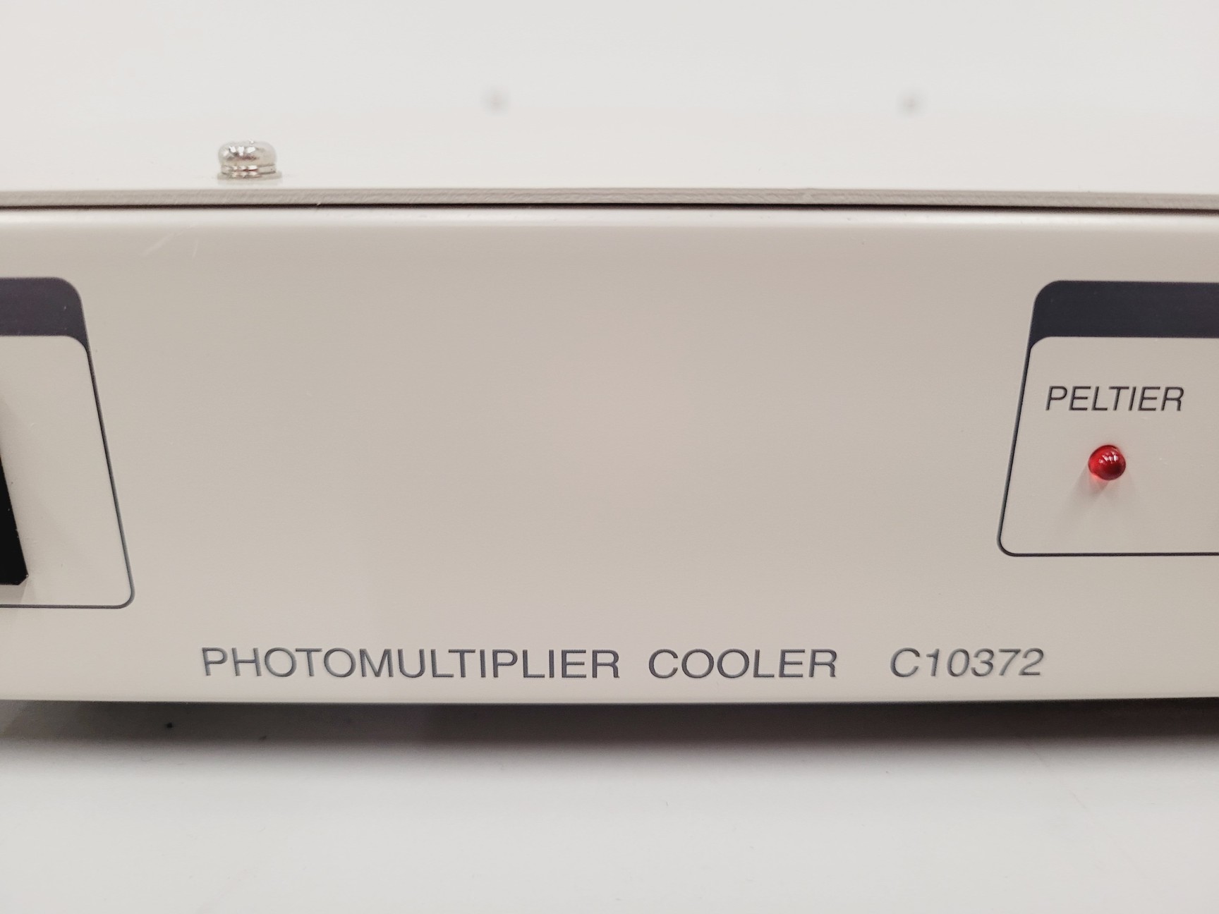 Image of Hamamatsu Photomultiplier Cooler Controller C10372 Lab