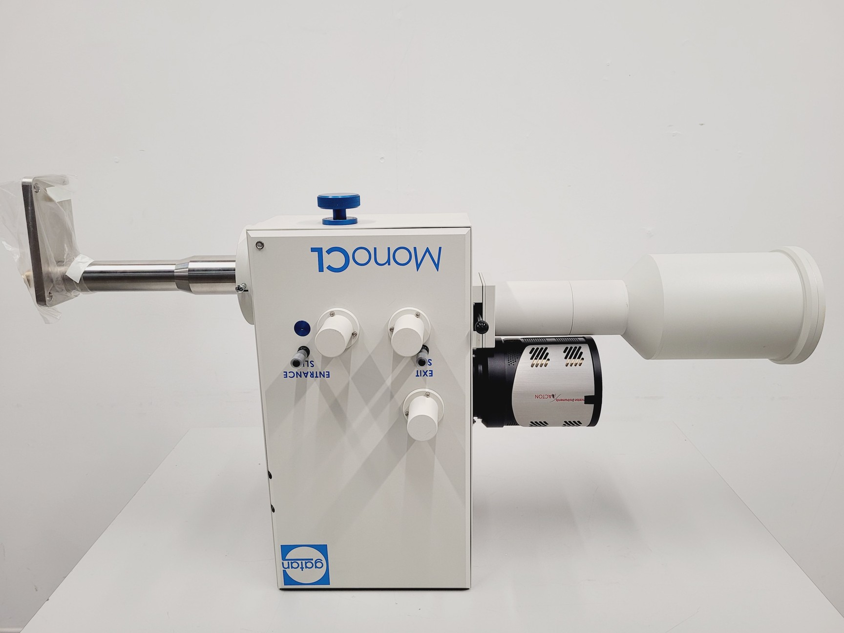 Image of Gatan Mono CL SEM Detector Units With Princeton Pixis 100 Detector Camera Lab