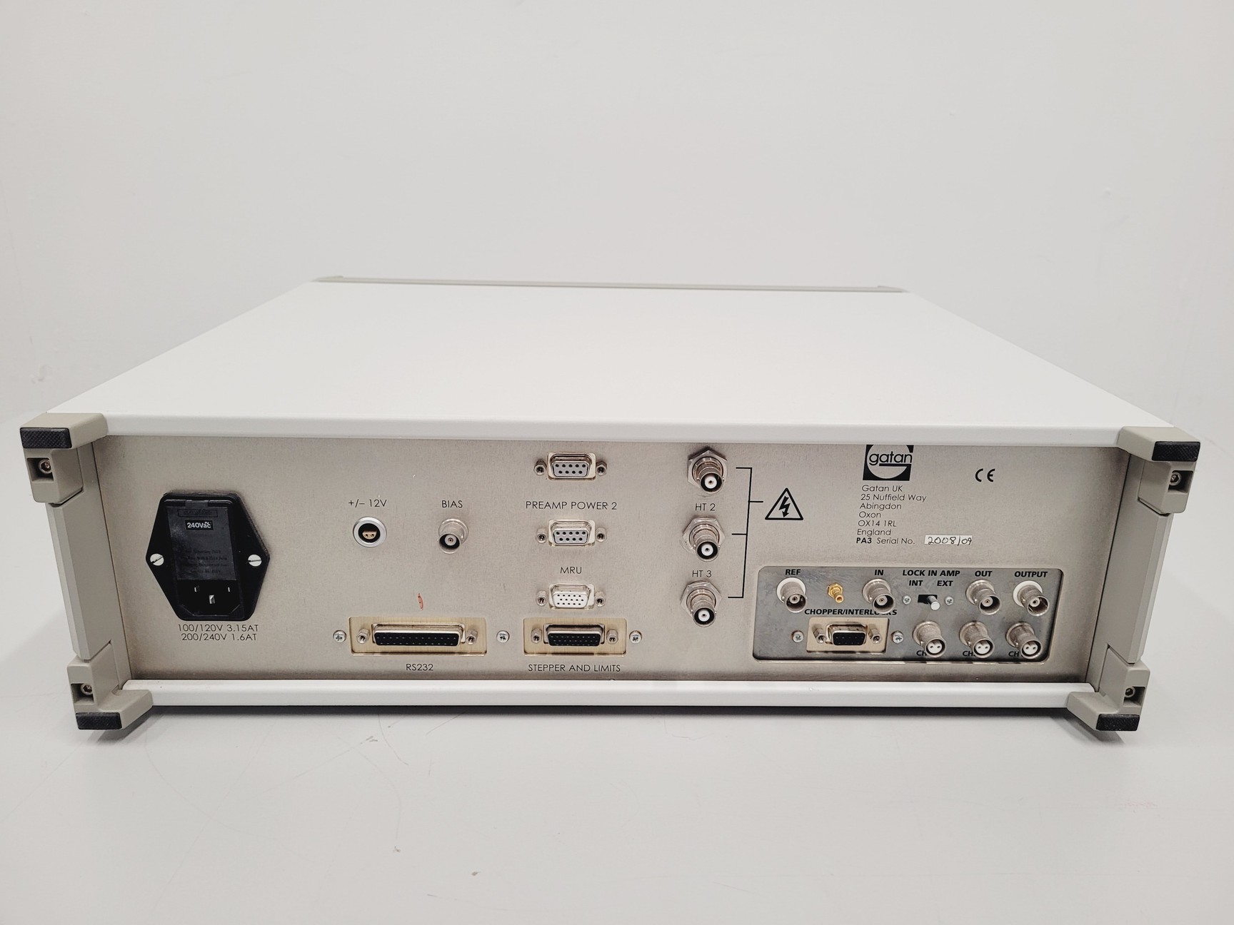 Image of Gatan Mono CL SEM Detector Units With Princeton Pixis 100 Detector Camera Lab