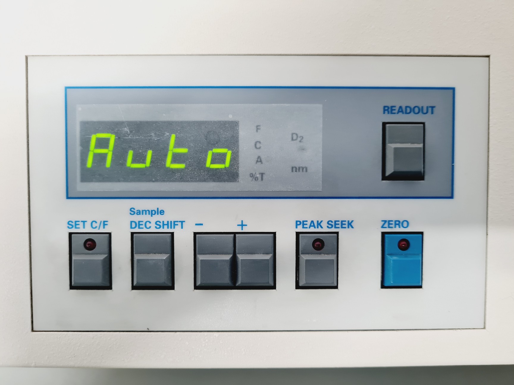 Image of CECIL Model CE 1011 Spectrometer Lab