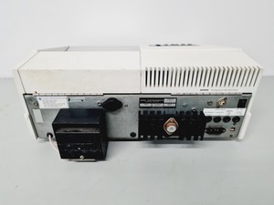 Thumbnail image of CECIL CE 1010 Spectrometer Lab