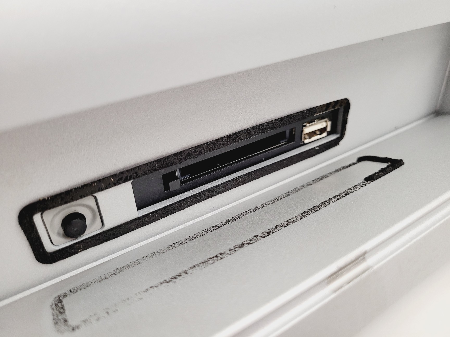 Image of Eurotherm Chessell Model 6180A Paperless Graphic Recorder Lab