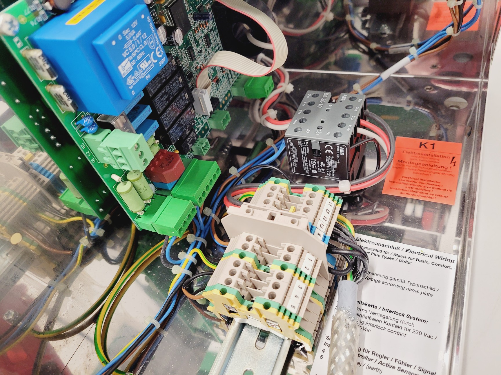 Image of Hygromatic Wall Mounted Steam Humidifier Model C06-C / 380