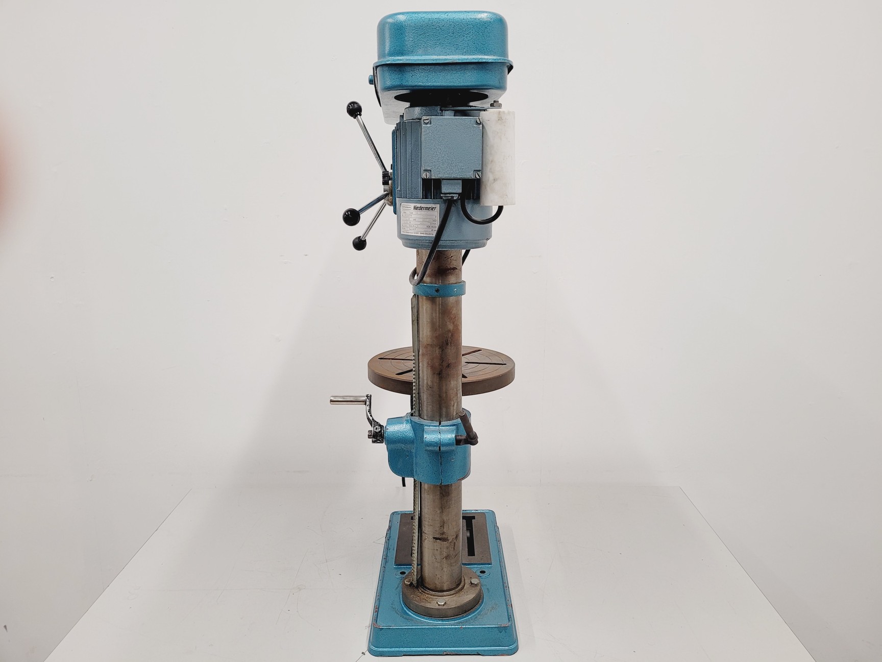 Image of Naerok Bench Top Pillar Drill Model GP 13. 230V, 370W, 13mm Chuck