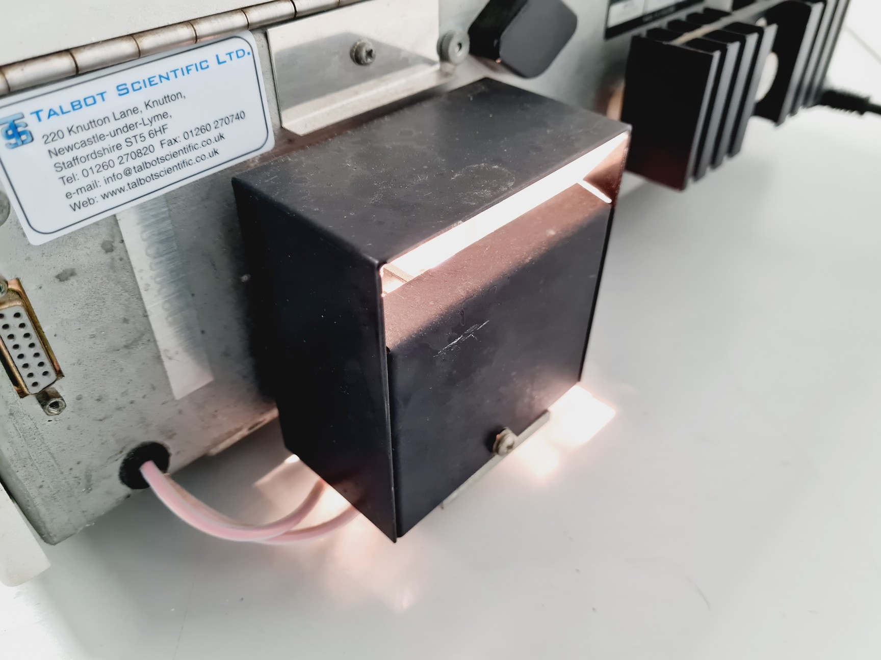 Image of CECIL CE 2030 Spectrometer Lab