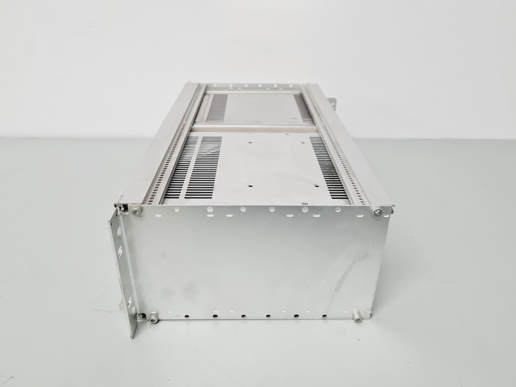 Image of Brooks Instrument Read Out & Control 0154 and 0152