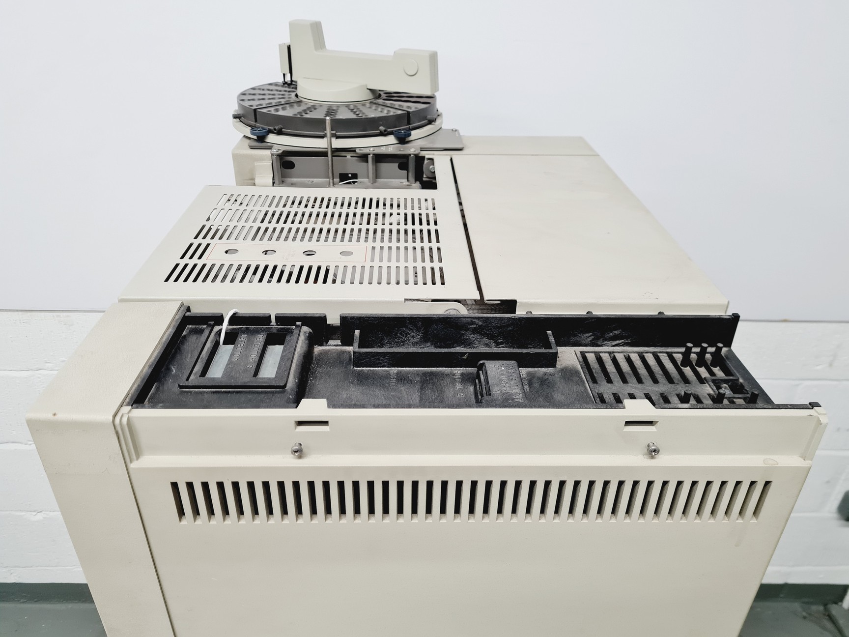Image of Hewlett Packard 5890 With 7673A Controller and 7673 Injector Lab