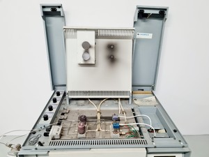 Thumbnail image of Chrompack CP 9000 Gas Chromatograph System w/ ComMod Lab
