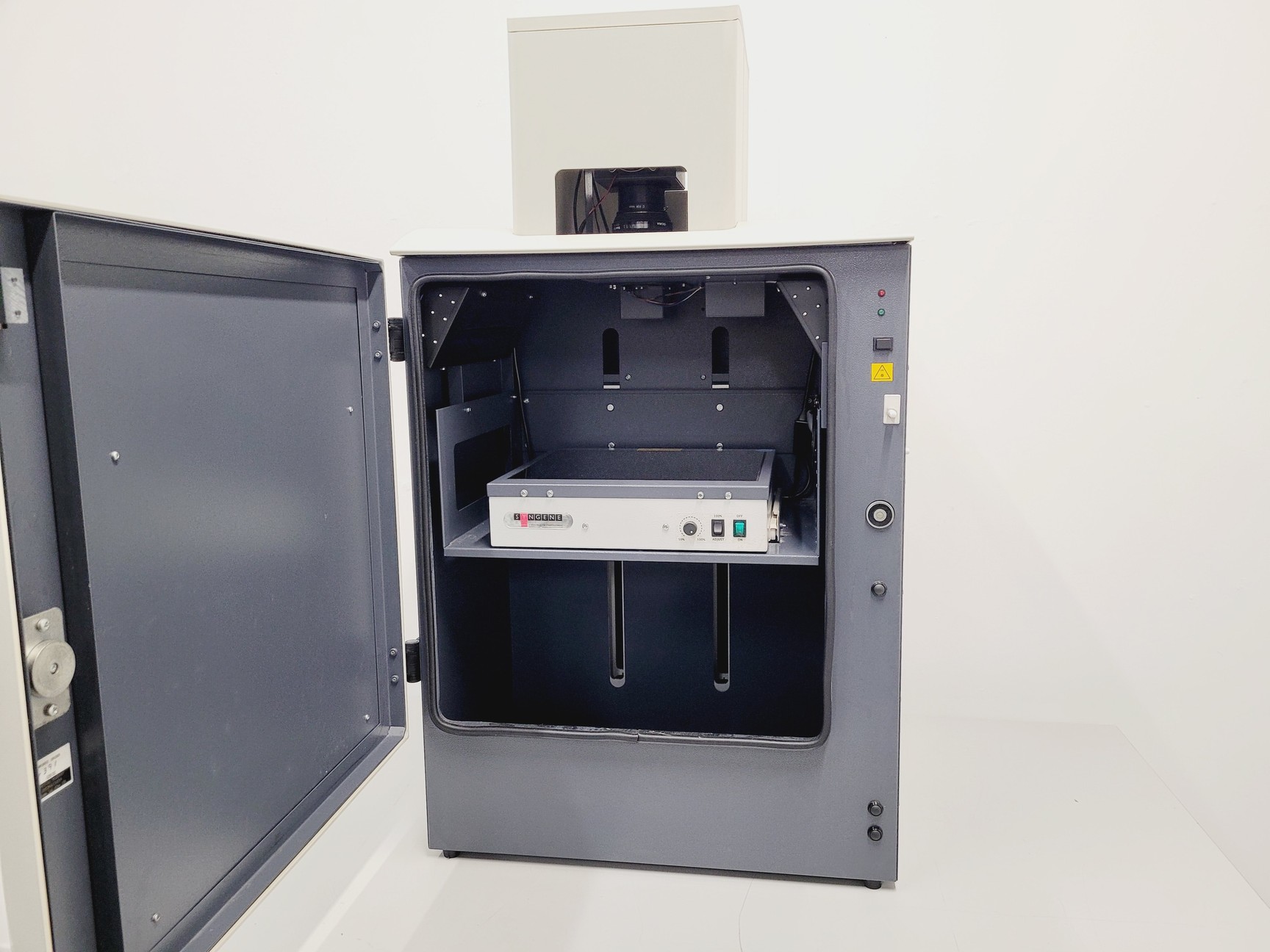 Image of Syngene G:Box 680X HR Chemi Imaging System UV Transilluminator Spares/Repair Lab