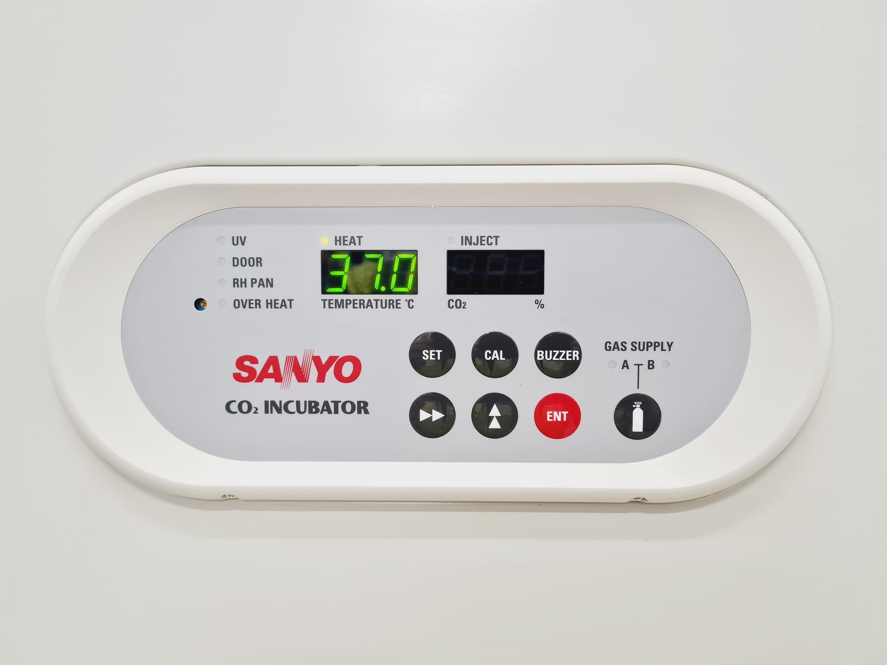 Image of Sanyo MCO-18AIC Co2 UV Incubator Faulty CO2 Sensor Spares/Repair Lab