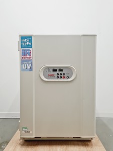 Image of Sanyo MCO-18AIC UV Co2 Incubator Lab
