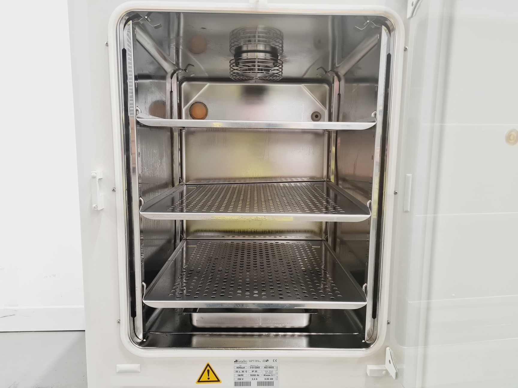 Image of Heraeus Heracell 150 Co2 Incubator Spares/Repair - Broken CO2 Port Lab