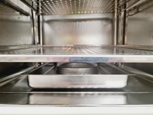 Thumbnail image of Heraeus Heracell 150 Co2 Incubator Spares/Repair - Broken CO2 Port Lab