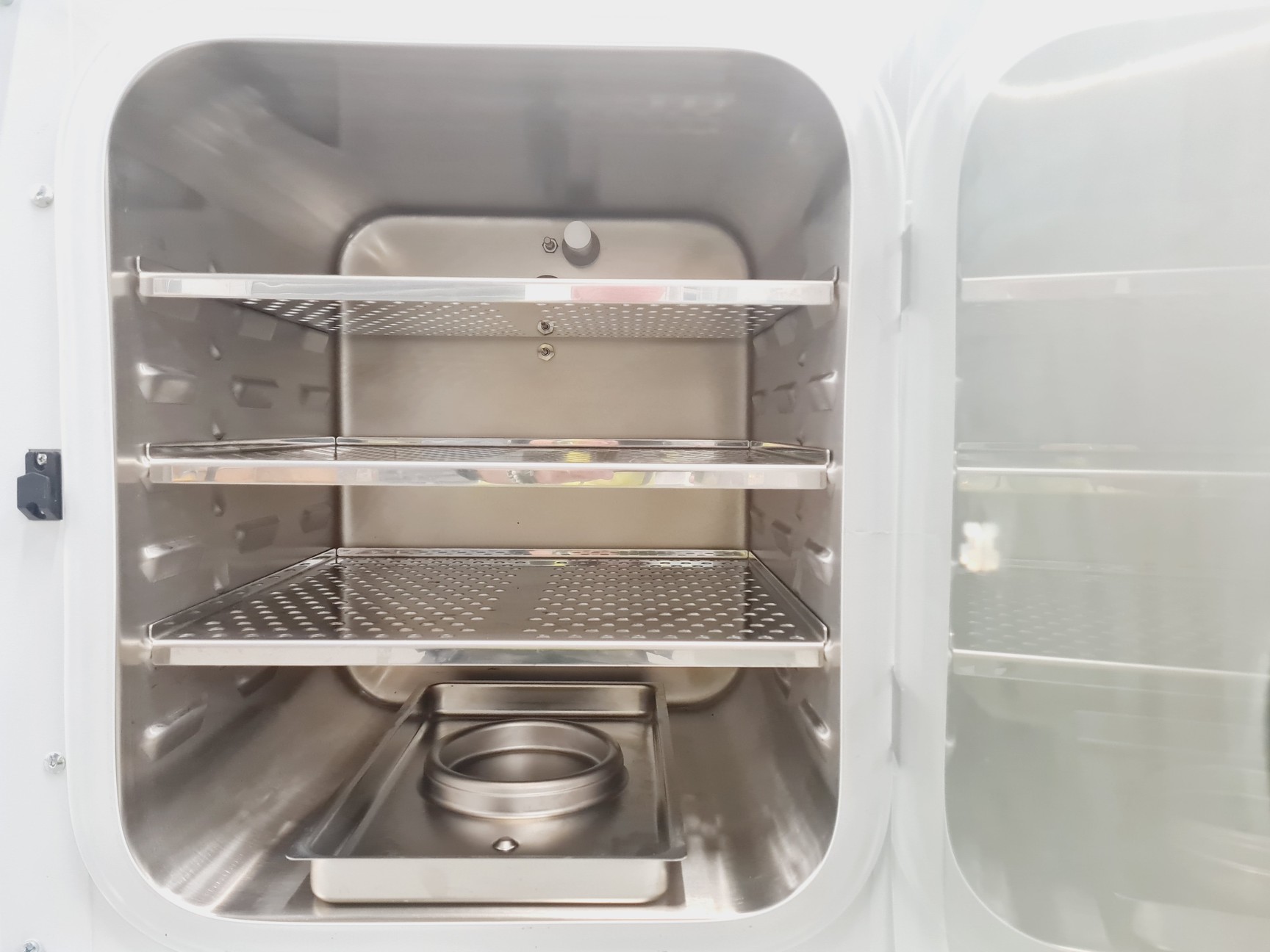 Image of Binder CB 160 Co2 Incubator Lab