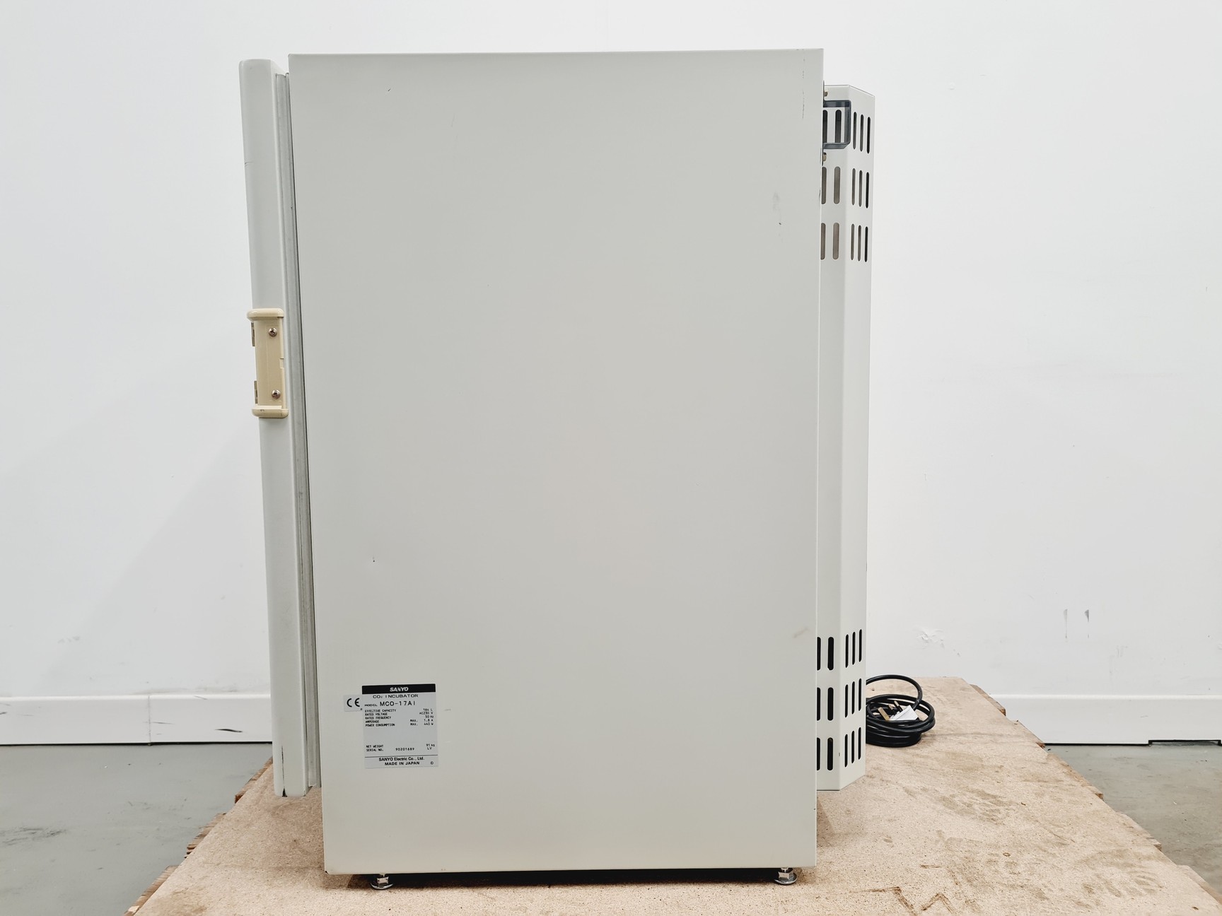 Image of Sanyo MCO-17AI Co2 Incubator Spares/Repair Lab