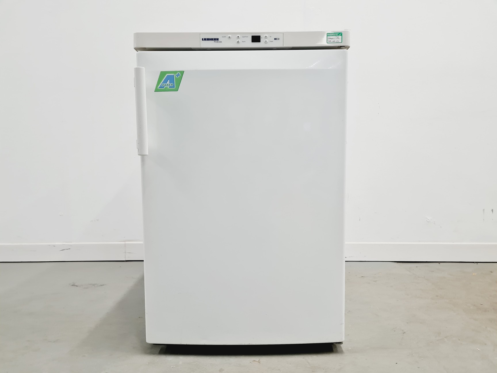 Image of Liebherr GP 1356 Under Counter Fridge Spares/Repair - Unresponsive Control Lab