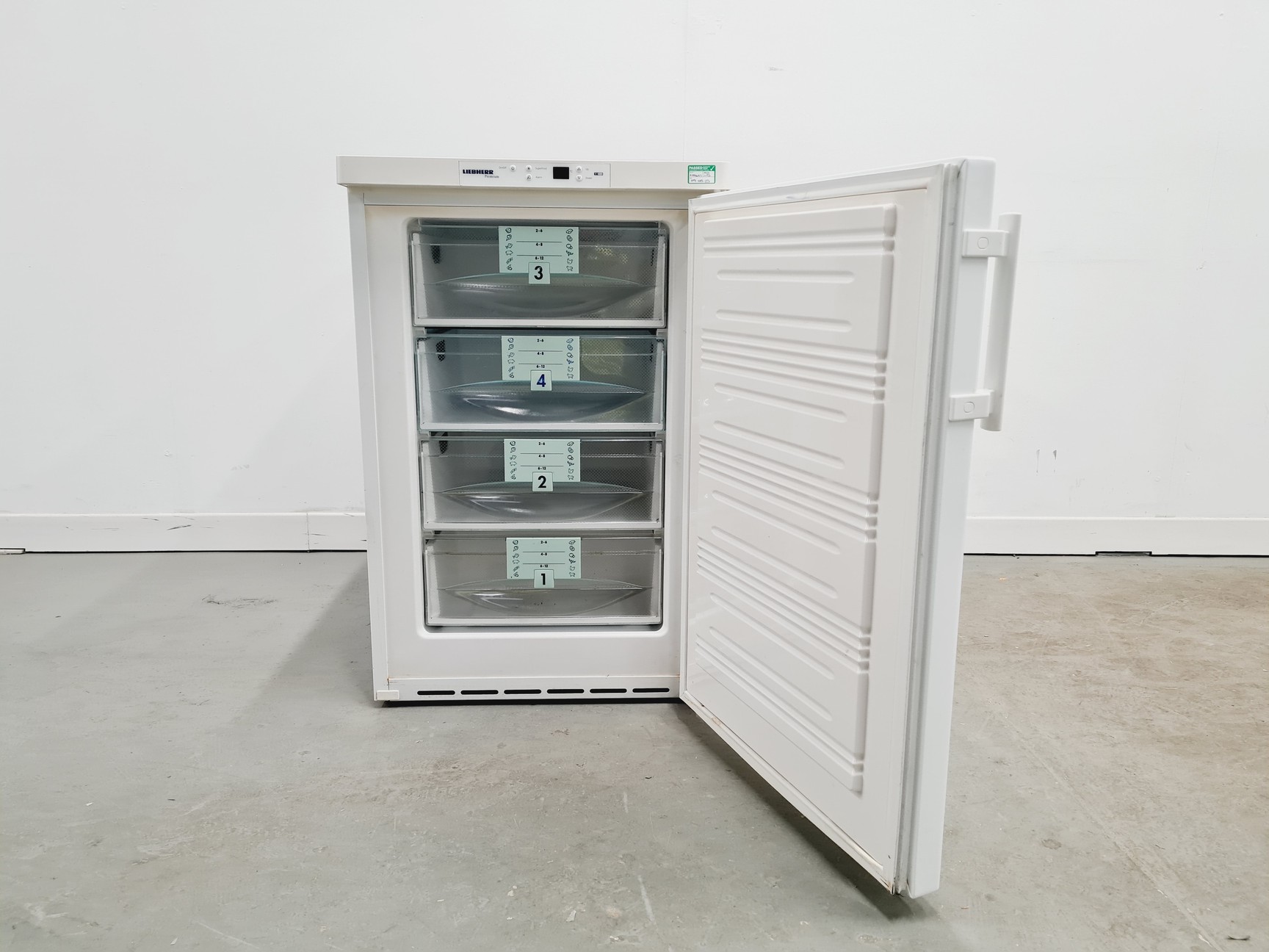 Image of Liebherr GP 1356 Under Counter Fridge Spares/Repair - Unresponsive Control Lab