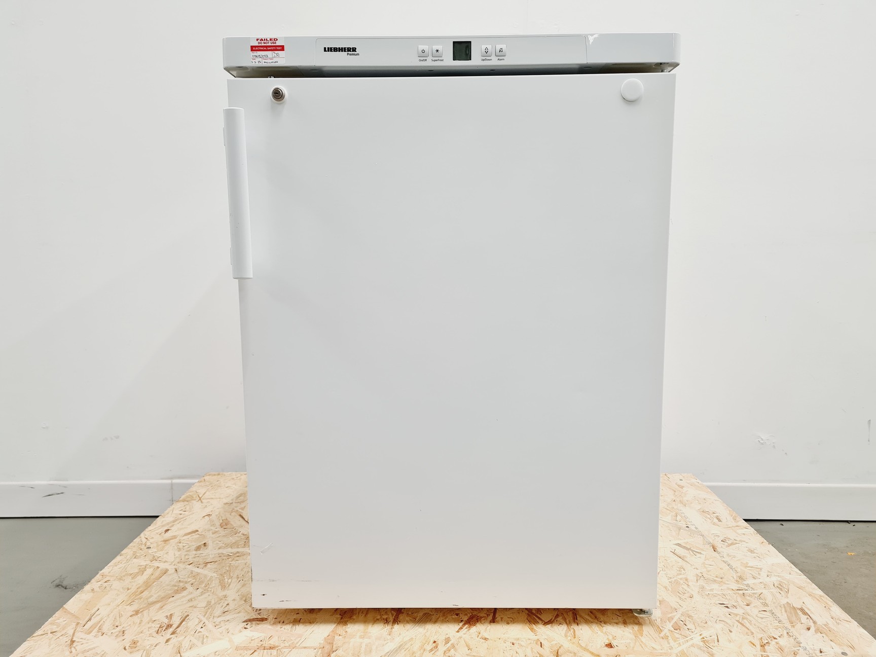 Image of Liebherr GGU 1500 Under Counter Fridge Spares/Repair Lab