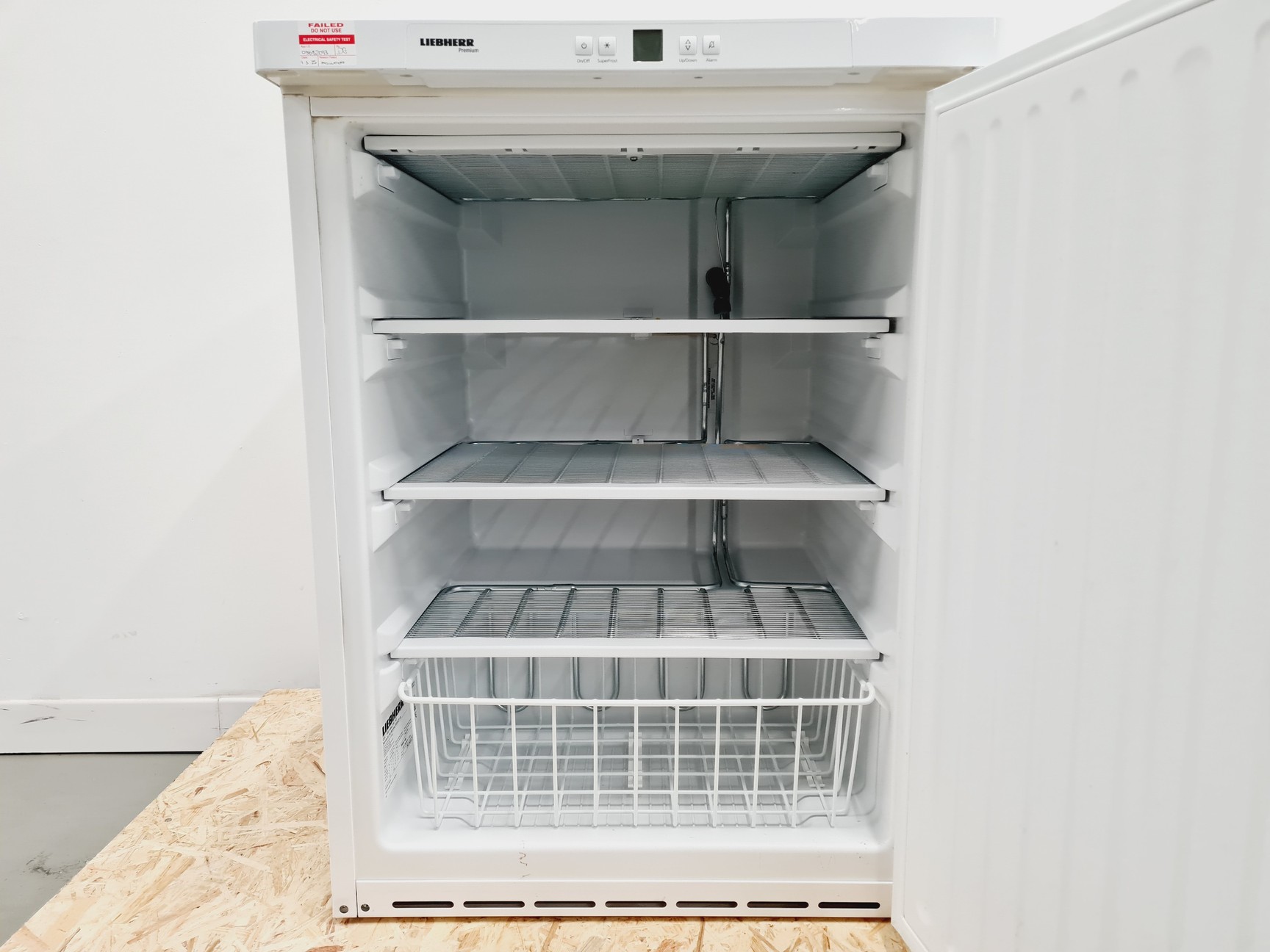 Image of Liebherr GGU 1500 Under Counter Fridge Spares/Repair Lab