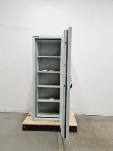 Thumbnail image of Chubb Safes M-400T Type of resistance: Burglary, Fire - Height x 191 cm 