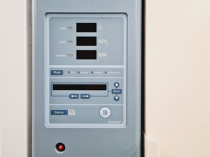 Thumbnail image of Thermo Fisher Scientific Model 3311  Steri Cult Co2 Incubator & Trolley 