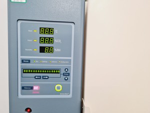 Thumbnail image of Thermo Fisher Scientific Model 3311  Steri Cult Co2 Incubator & Trolley 