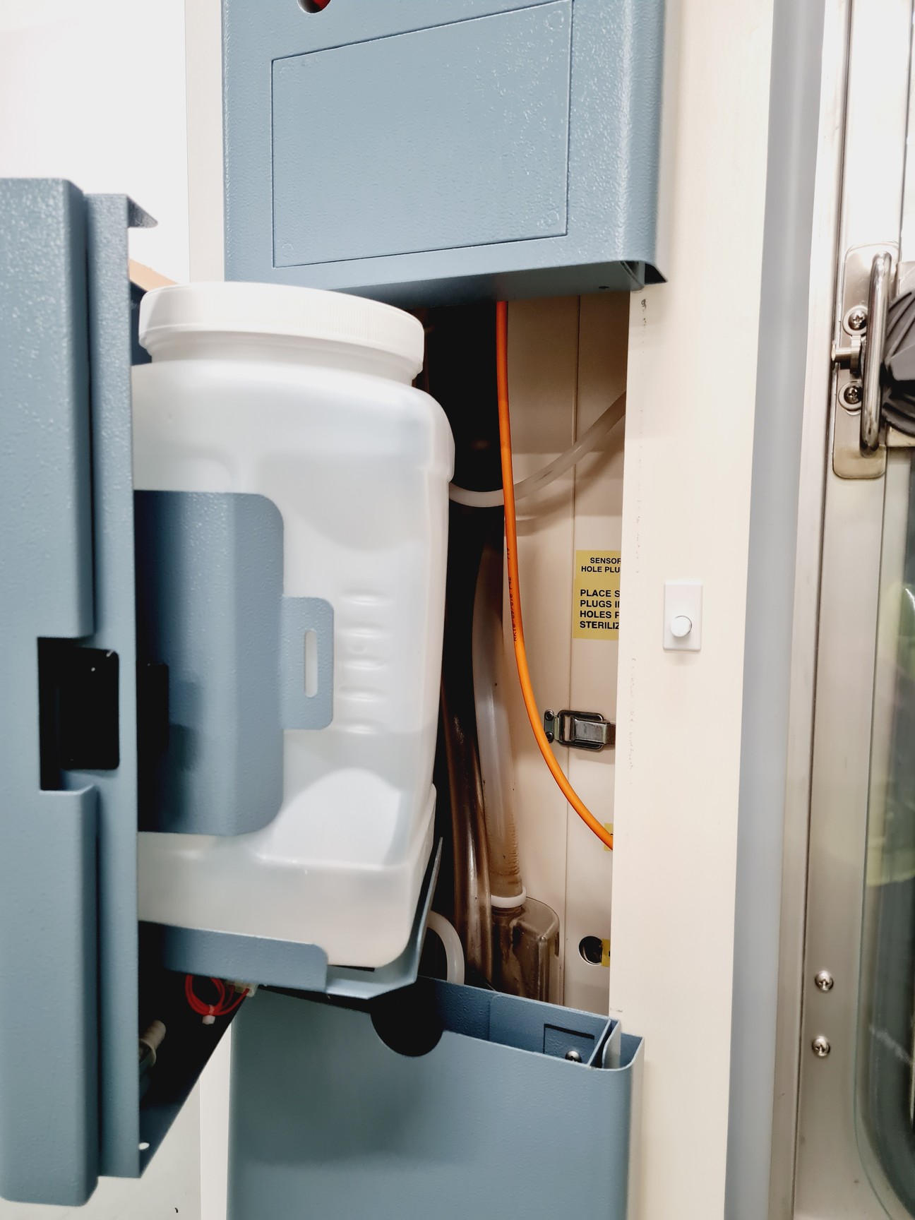 Image of Thermo Fisher Scientific Model 3311  Steri Cult Co2 Incubator & Trolley