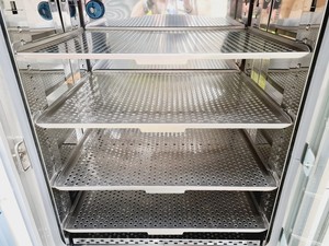 Thumbnail image of Thermo Fisher Scientific Model 3311  Steri Cult Co2 Incubator & Trolley 