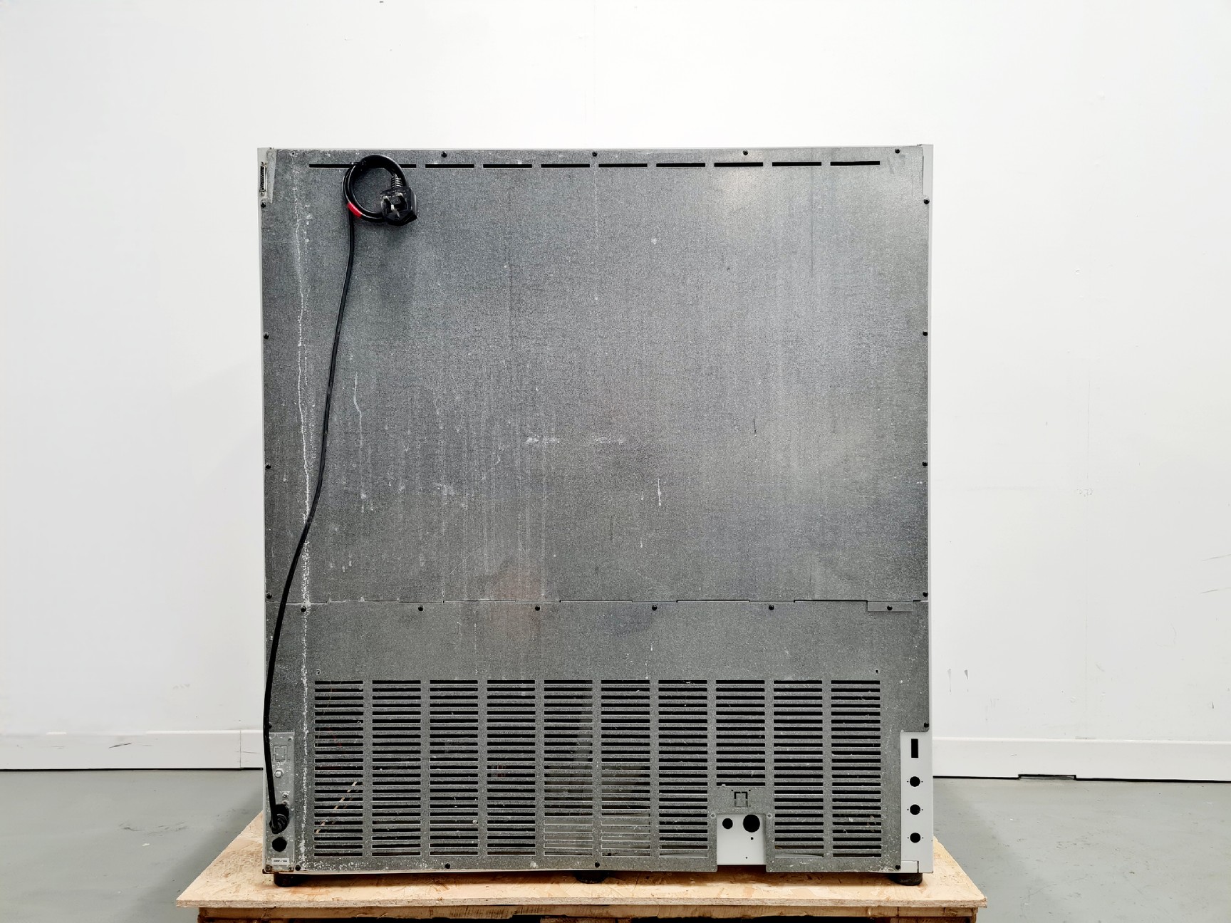 Image of Binder KB 240 Refrigerated Incubator Spares/Repair Lab