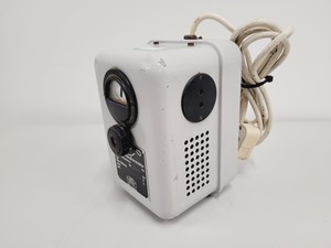 Thumbnail image of Carl Zeiss Compound Microscope w/ 39 25 33 Transformer 5 x Objectives 10/25/40x