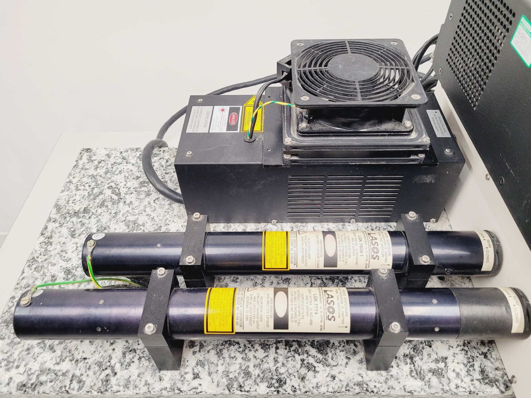 Image of Carl Zeiss LSM 5 Laser Module with 2 Lasos LGK lasers and Controller + PSU