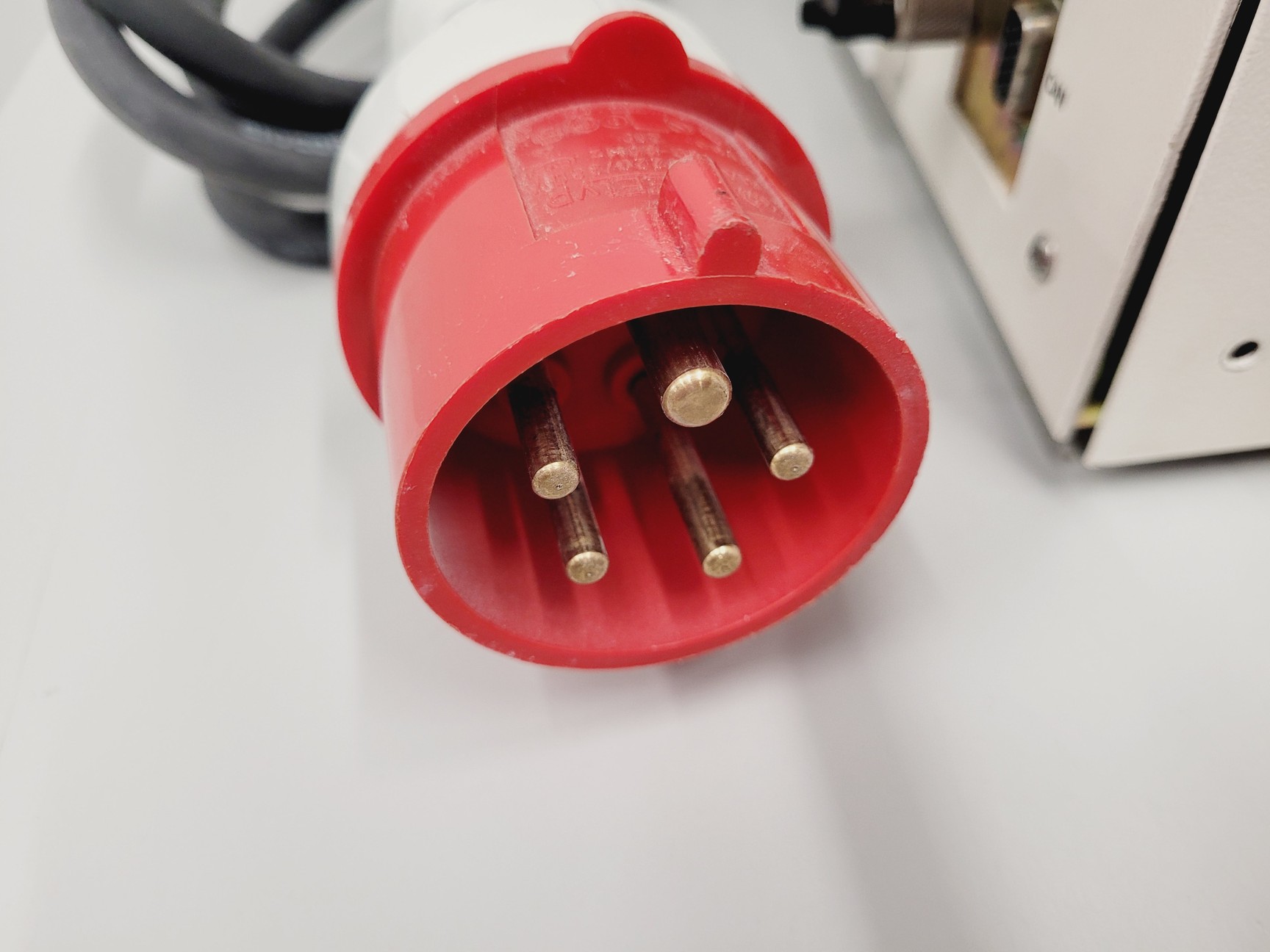 Image of Carl Zeiss LSM 5 Laser Module with 2 Lasos LGK lasers and Controller + PSU