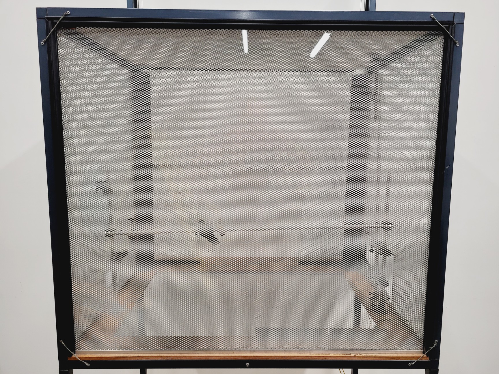 Image of Faraday Cage Enclosure 102 x 83 x 245cm  Lab