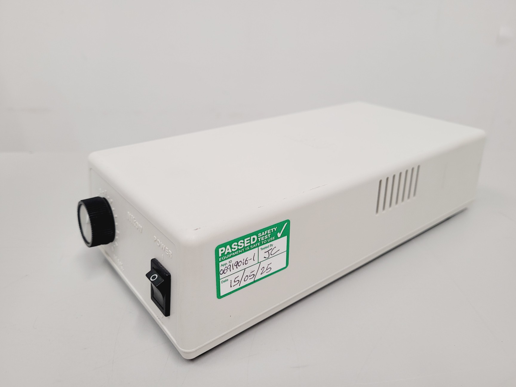 Image of Nikon Eclipse TE 2000-U Inverted Fluorescence Microscope - No Objectives