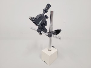 Thumbnail image of Lot of 3 Narishige 3-axis Micromanipulators on Magnetic Stands M153, M152