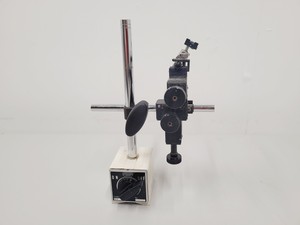 Thumbnail image of Lot of 3 Narishige 3-axis Micromanipulators on Magnetic Stands M153, M152