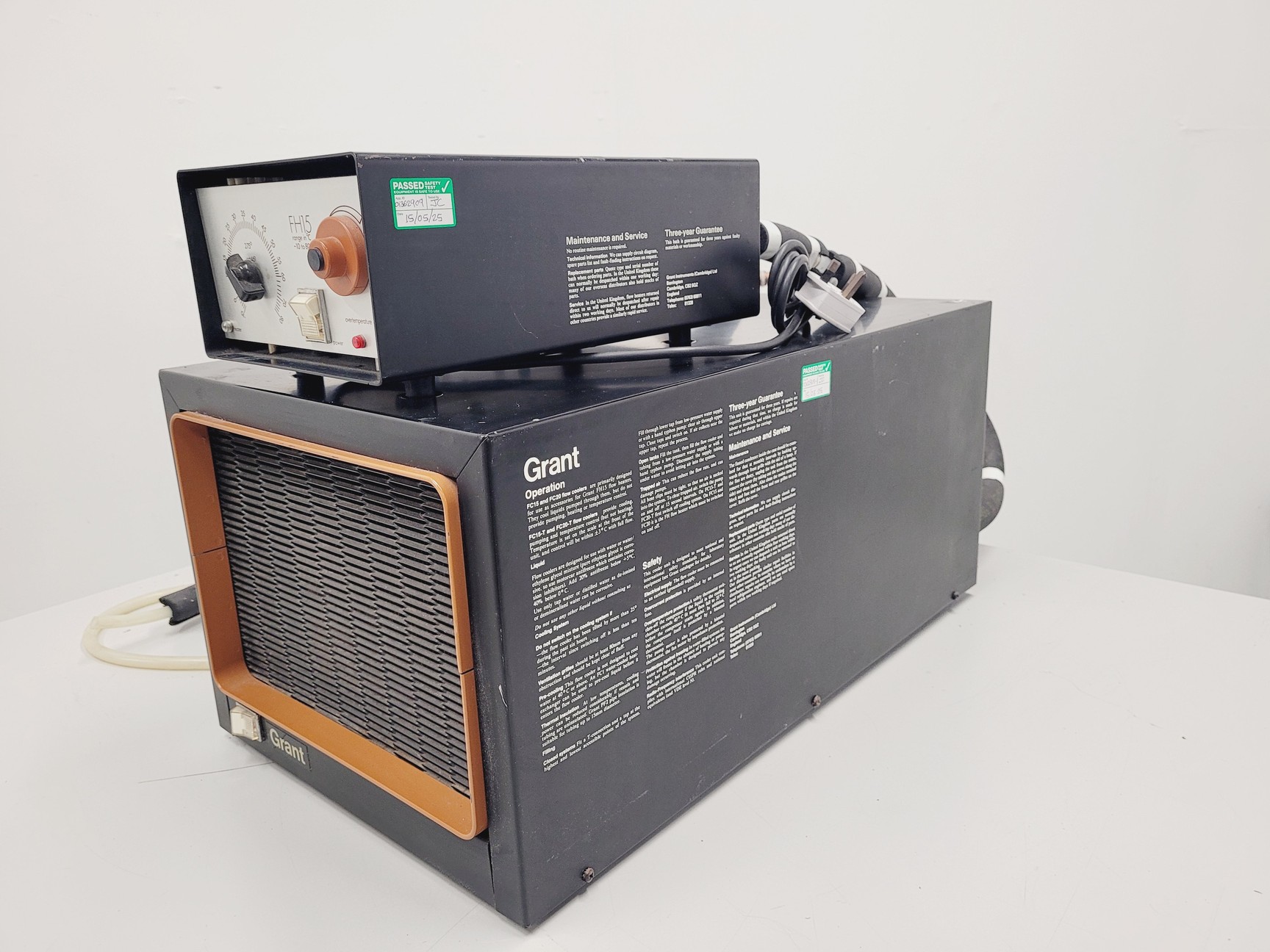 Image of Grant FH15 Flow Heater and FC20 Flow Cooler Lab