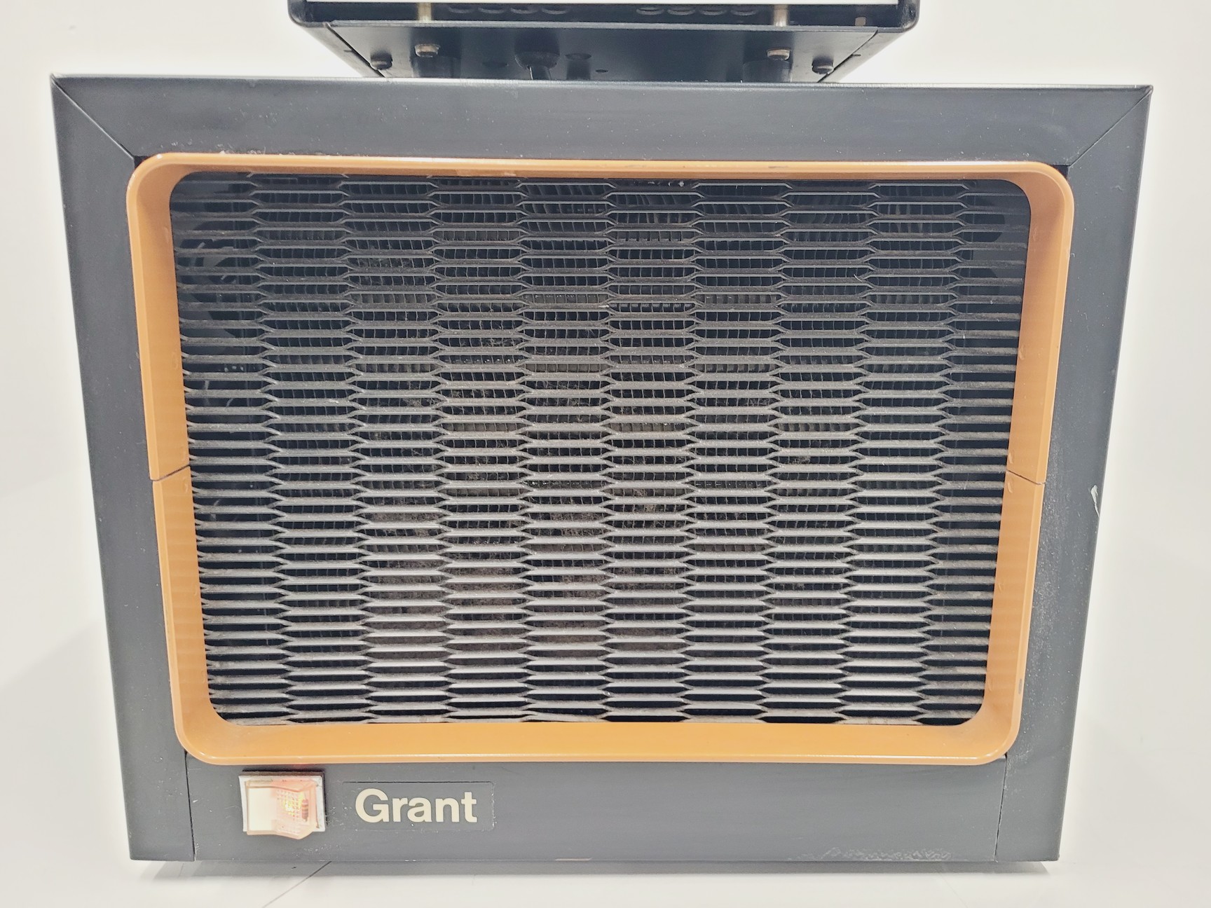 Image of Grant FH15 Flow Heater and FC20 Flow Cooler Lab