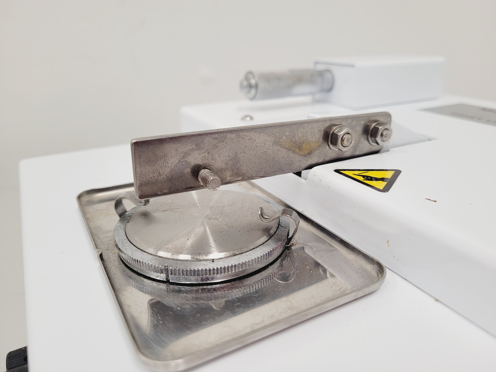 Image of Cavey Laboratory Engineering McIlwain Tissue Chopper Model MTC/2E No Blade 