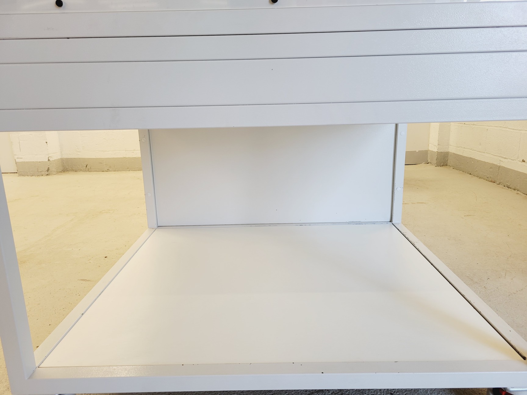 Image of Bigneat Robotics Enclosure Cabinet Class 2 RB3200/01 Lab