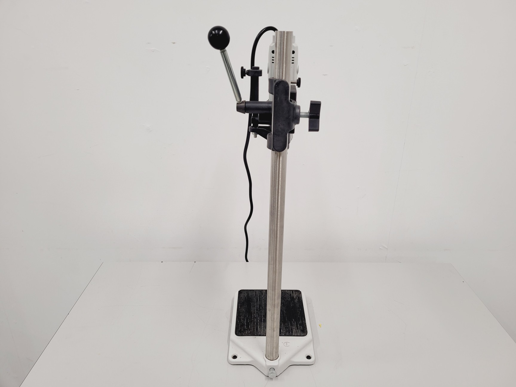 Image of Pro Scientific PRO 200 Bio Gen Series Homogeniser 35000rpm with Stand