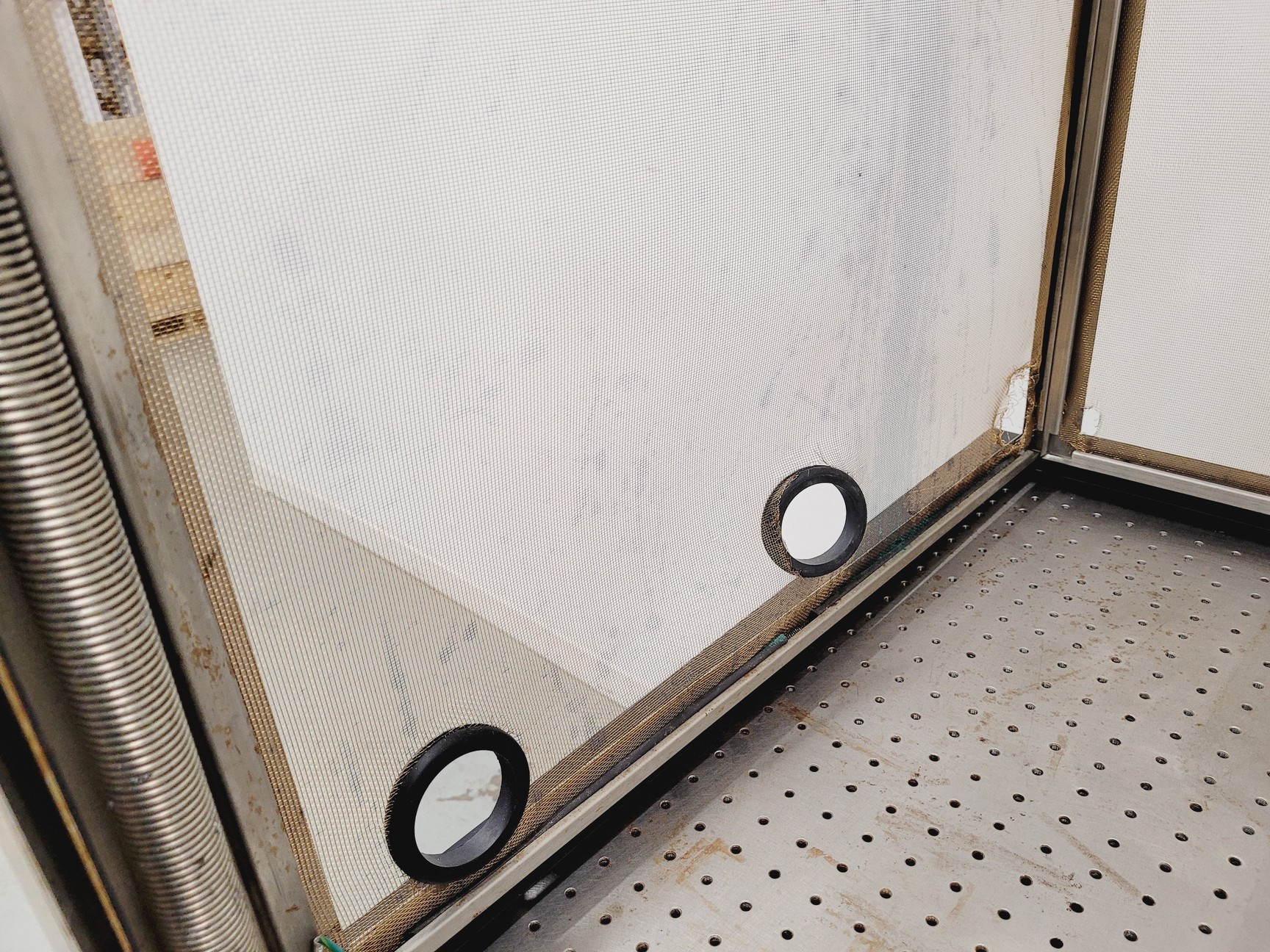 Image of TMC Active Vibration Isolation Table  Model: 63-534 With Faraday Cage Metric M6