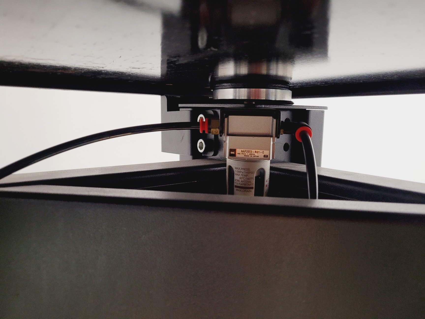 Image of TMC Active Vibration Isolation Table  Model: 63-534 With Faraday Cage Metric M6