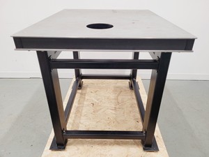 Thumbnail image of Melles Griot Anti Vibration Isolation Optical Table 90 x 75cm