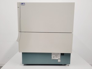 Thumbnail image of BD FACSCalibur Flow Cytometer System with PC, Monitor & Software Lab