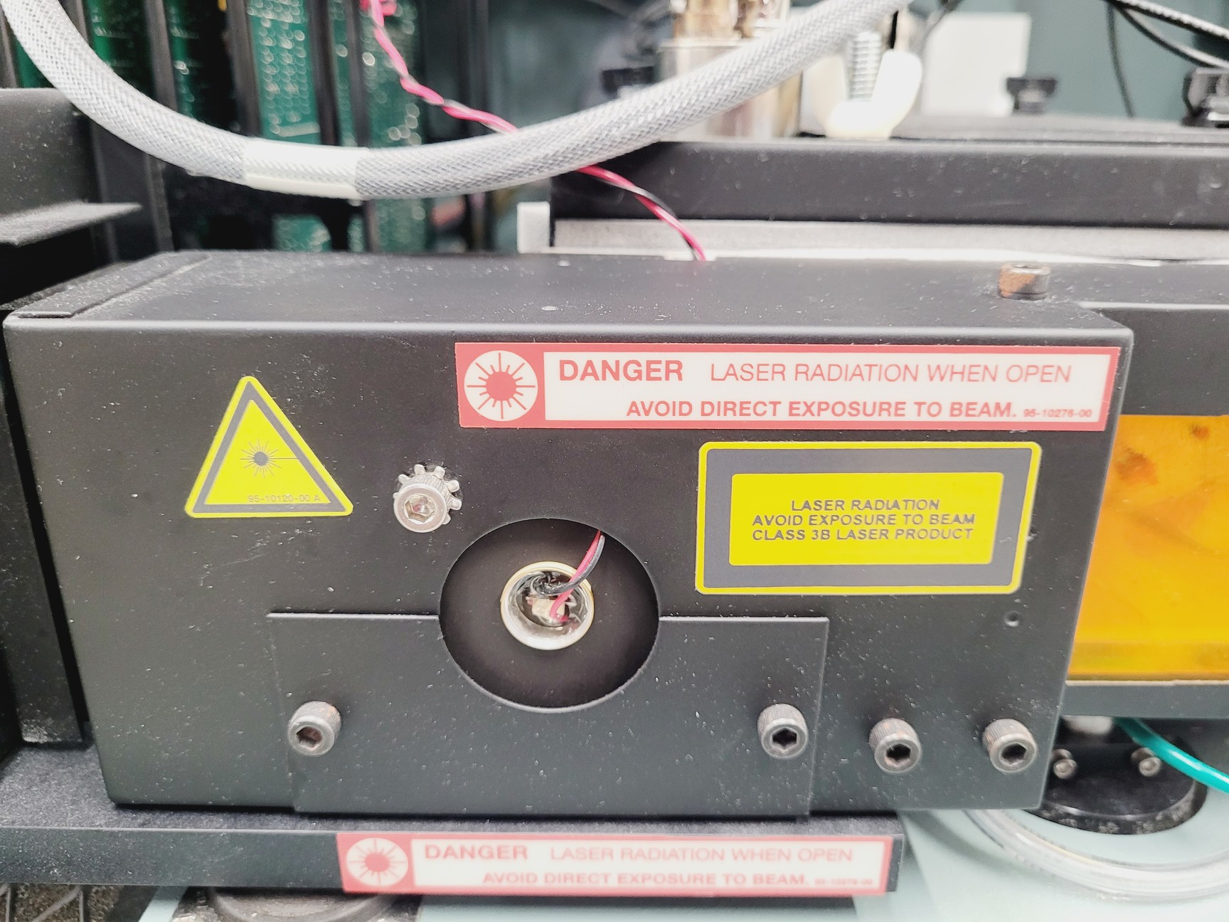 Image of BD FACSCalibur Flow Cytometer System with PC, Monitor & Software Lab
